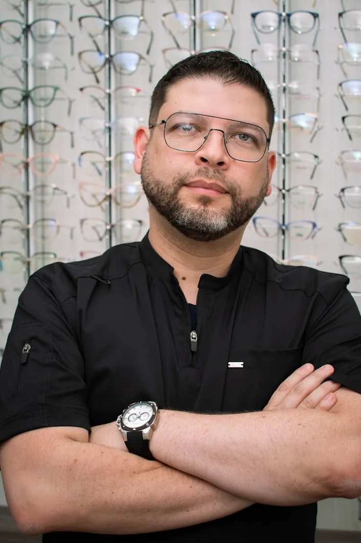Dr. Carlos Fernando Utrera