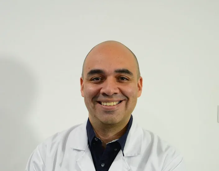 Dr. José Luis Navia Ávila, Oftalmólogo, Palmira