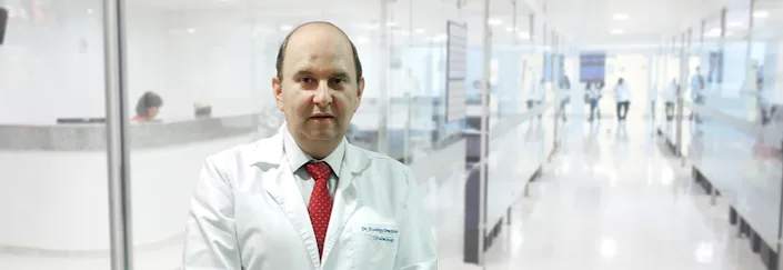 Dr. Rodrigo Uricoechea Sanclemente