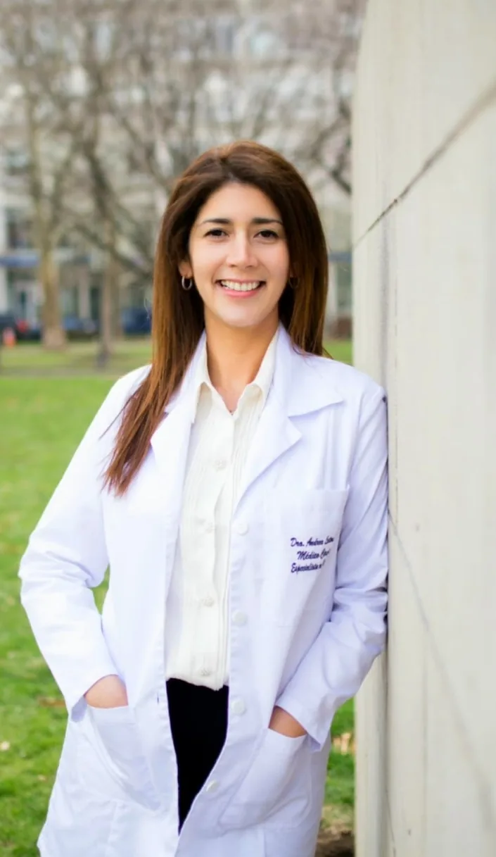 Dra. Andrea Laiton – Oftalmología y Oncología Ocular