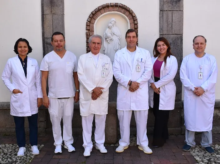 Fundación Vejarano │ Oftalmología y Cirugía Plástica
