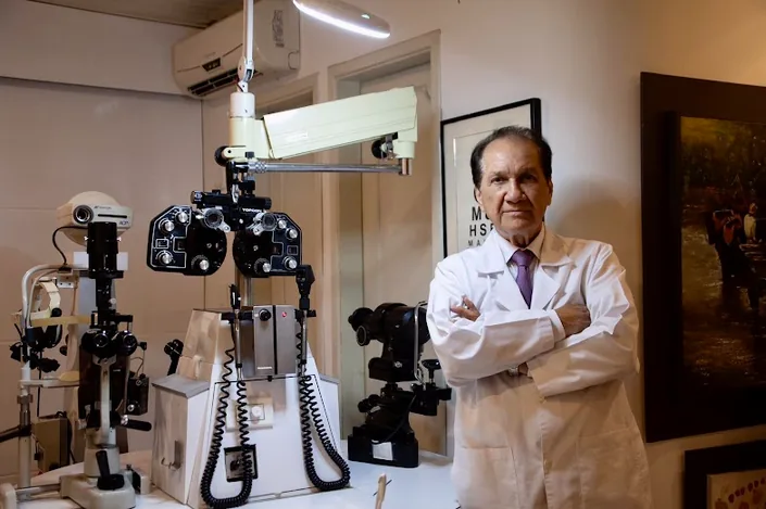 Medico Oftalmológo Dr José Gabriel Bareño Urgencia Oftalmologicas