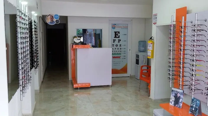 Óptica Innova Visión
